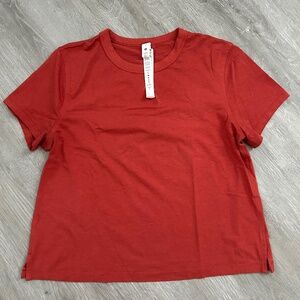 Lululemon cotton Tshirt